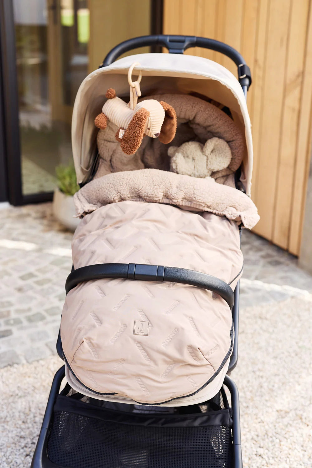 Kinderwagen- Anhänger Hund